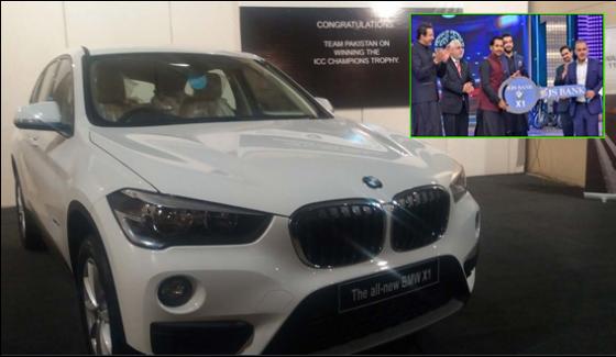 Dewan Group And Js Bank Gifted A Bmw To Sarfraz Ahmed