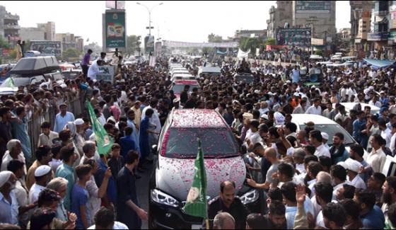 Gt Road Rally Nawaz Sharif En Route To Gujranwala