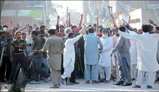 Gujranwalafight Erupts Due To Taking Selfie Five Men Injured