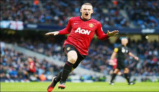 English Premier Leaguewayne Rooney Reaches 200 Goals For Manchester United