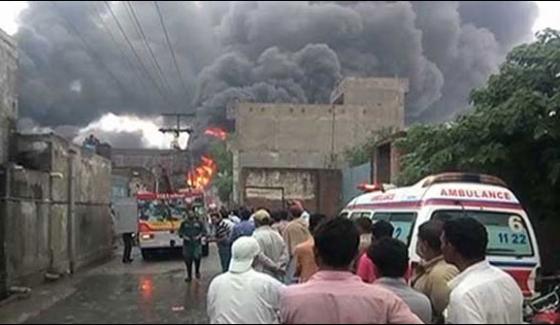 Fire Erupts In Gujranwal Factory