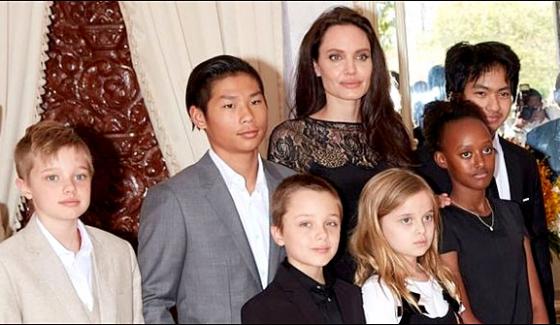 Angelina Jolie Moves To New Home With Children
