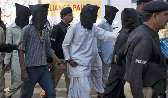 Karachi A Gang War Man Arrested Was Killed In An Attempt To Escape
