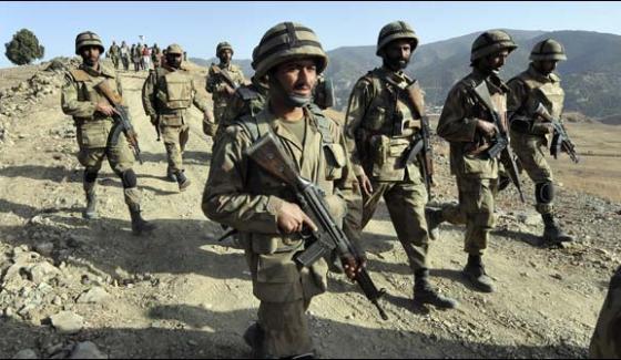 The Pak Army Recovers 5 Foreign Hostages