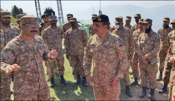 Corps Commander Rwp Visits Different Sectors On Loc