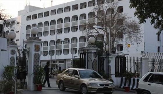 Indian Diplomat Summoned To Fo Over Cross Border Firing