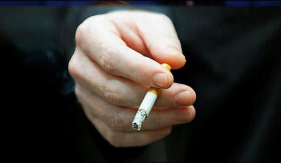 Non Smokers Are Given An Extra Six Days Holiday By Japanese Firm