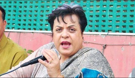 Shireen Mazari Distances Herself From Daughters Anti Army Rant