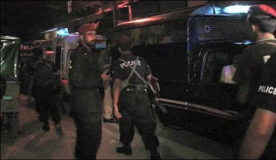 Karachi Encroachment Operation 2 Arrested And 2 Injured In Firing