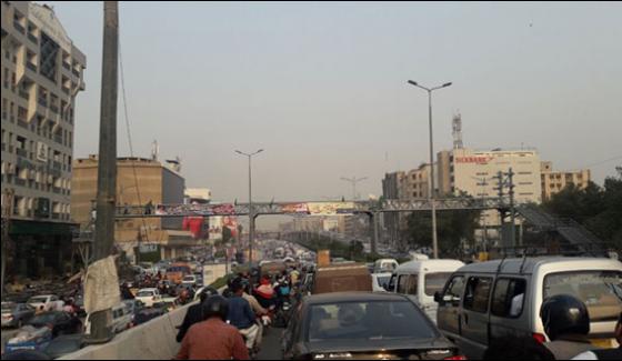 Protest Against Kasuri Incidentin Karachi Traffic Jam On Sharaf Faisal