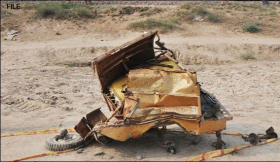 Sheikhupura Cargo Train Hit Rickshaw 3 Killed