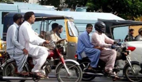 Quetta Band On Double Riding And Display Of Arms