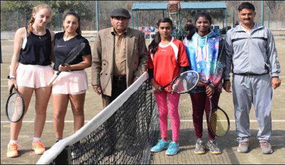 Itf Junior Tennis Indian Player Broken His Racquet After Defeat