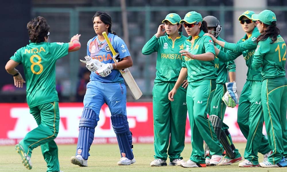 پاکستان خاتون کرکٹرز نے ویمن سپرلیگ کا مطالبہ کردیا