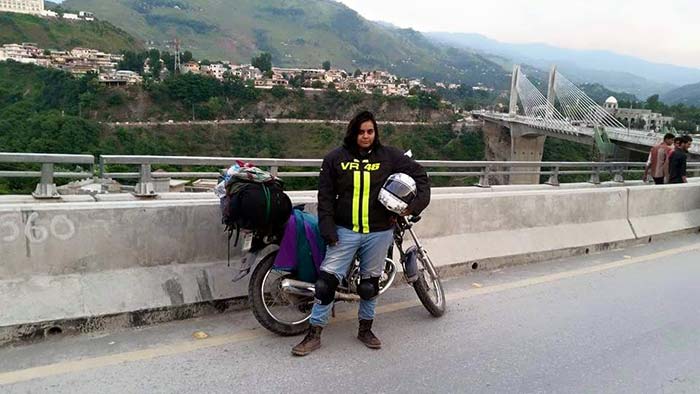پاکستانی خواتین ،زمین سے افق تک ہر شعبے میں مردوں کے ہمقدم 