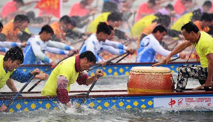 چین میں روایتی ڈریگن بو ٹ ریس کا انعقاد