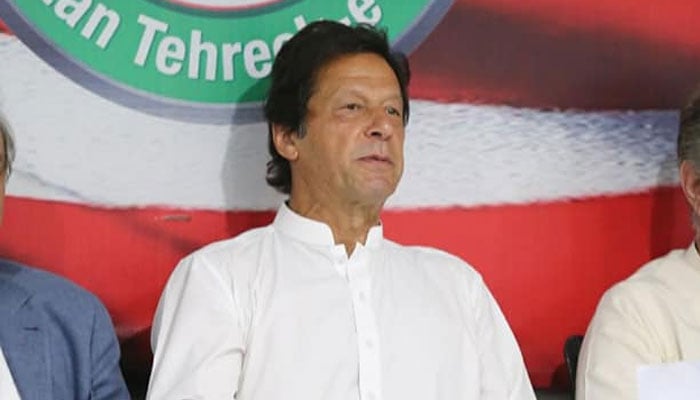 نواز اور مشرف نے سیٹیں دینے کی پیشکش کی، عمران خان