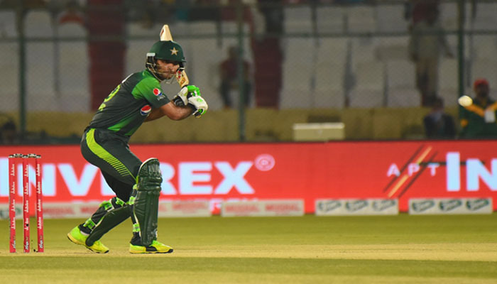 پاکستان نے ویسٹ انڈیز کو 206 رنز کا ریکارڈ ہدف دیدیا 