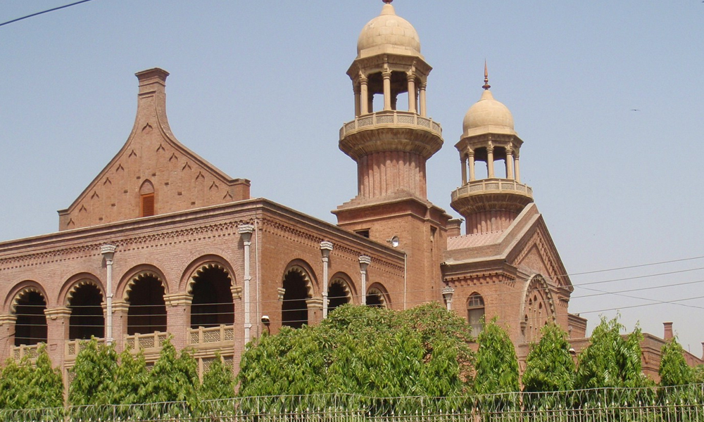قتل کا ملزم لاہور ہائیکورٹ سے فرار