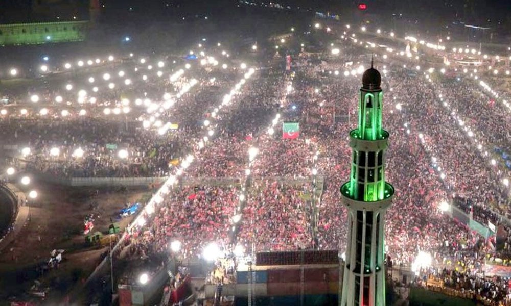 پاکستانیوں کا دکھ دیکھ کر نئے پاکستان کا فیصلہ کیا،11 نکات پیش 