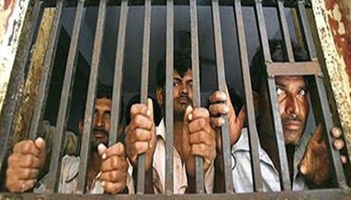 پاکستانی جیلوں میں گنجائش سےکہیں زیادہ قیدی
