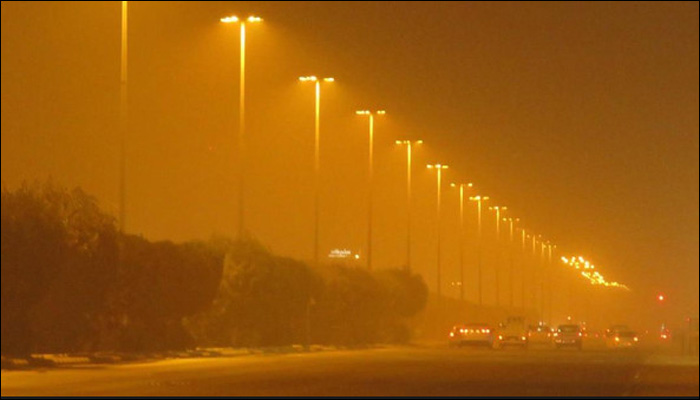 دبئی کے بعد سعودی عرب میں بھی ریت کےطوفان کی پیشگوئی 