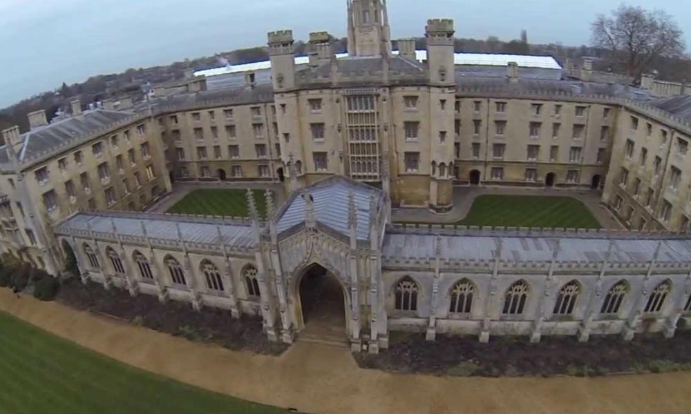 انگلستان کی جامعہ’’کیمرج یونیورسٹی‘‘ کا مختصر تذکرہ