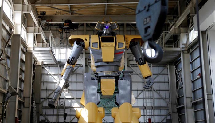 جاپان میں30فٹ اونچا دلچسپ انسانی روبوٹ تیار