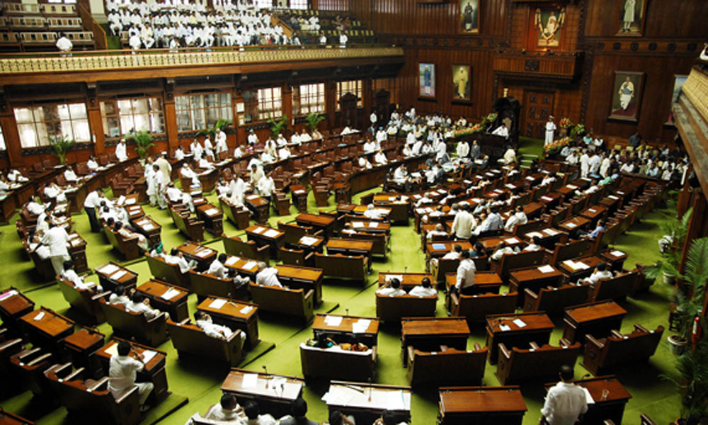 کرناٹکا اسمبلی سے بی جے پی آج اعتماد کا ووٹ لے گی