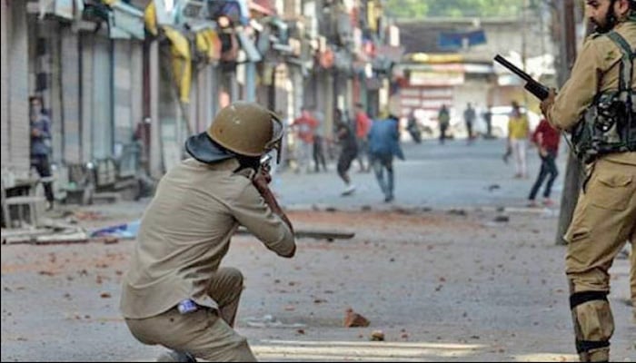 مقبوضہ کشمیر میں بھارتی فورسزکی فائرنگ سے5 نوجوان شہید 