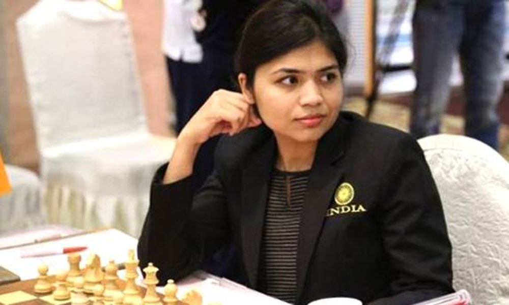 ’’سر نہیں ڈھانپ سکتی‘‘ شطرنج کی بھارتی کھلاڑی کا انکار