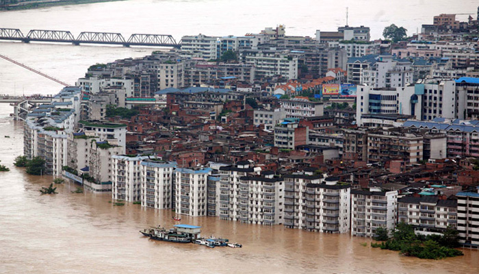 چین میں طوفانی بارشوں نے تباہی مچا دی 