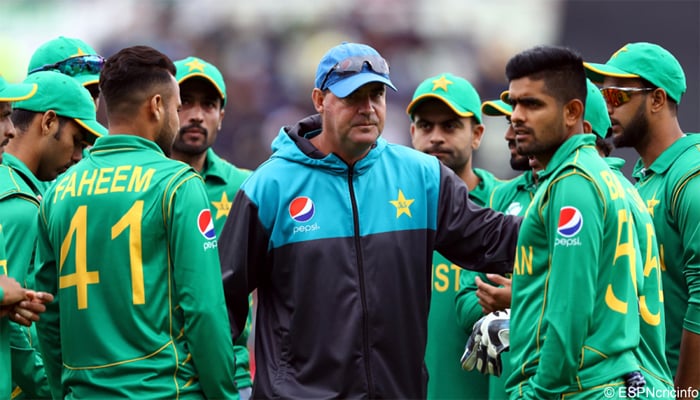 دور ہ زمبابوے: قومی ٹیم کے ہمراہ فیلڈنگ کوچ نہیں ہوں گے