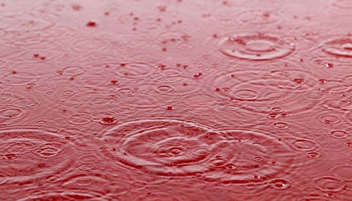  سائبیریا میں سرخ رنگ کی بارش
