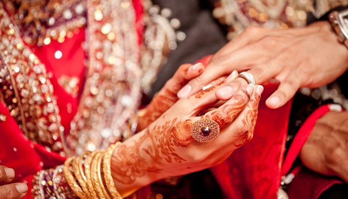 مہنگی شادیاں ’’طلاق‘‘ کا باعث بنتی ہیں 