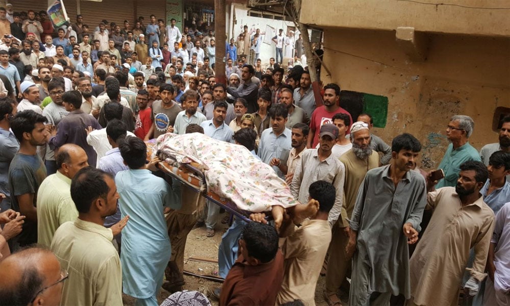 کراچی :شیرشاہ کی دکان میں دھماکا ،2افراد جاں بحق