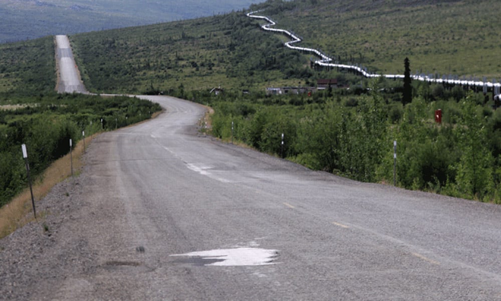 الاسکا کا ڈیلٹن ہائی وے دنیا کا خطرناک ترین زمینی راستہ