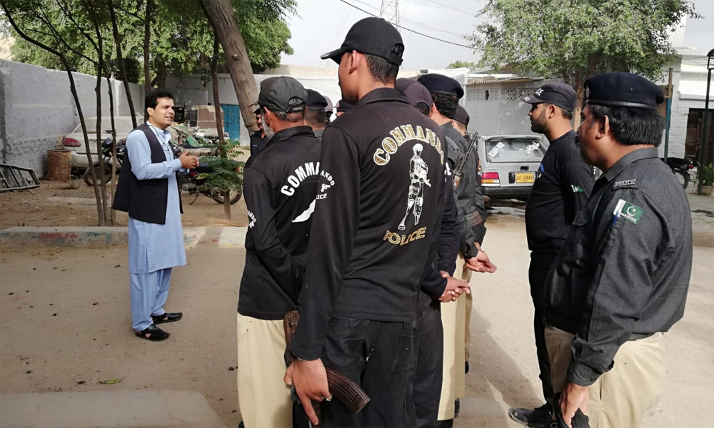 کراچی پولیس چیف کا دوسرے دن بھی مختلف علاقوں کا خفیہ دورہ 