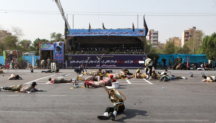ایران : فوجی پریڈ کے دوران حملہ ، ہلاکتیں 24 ہوگئیں