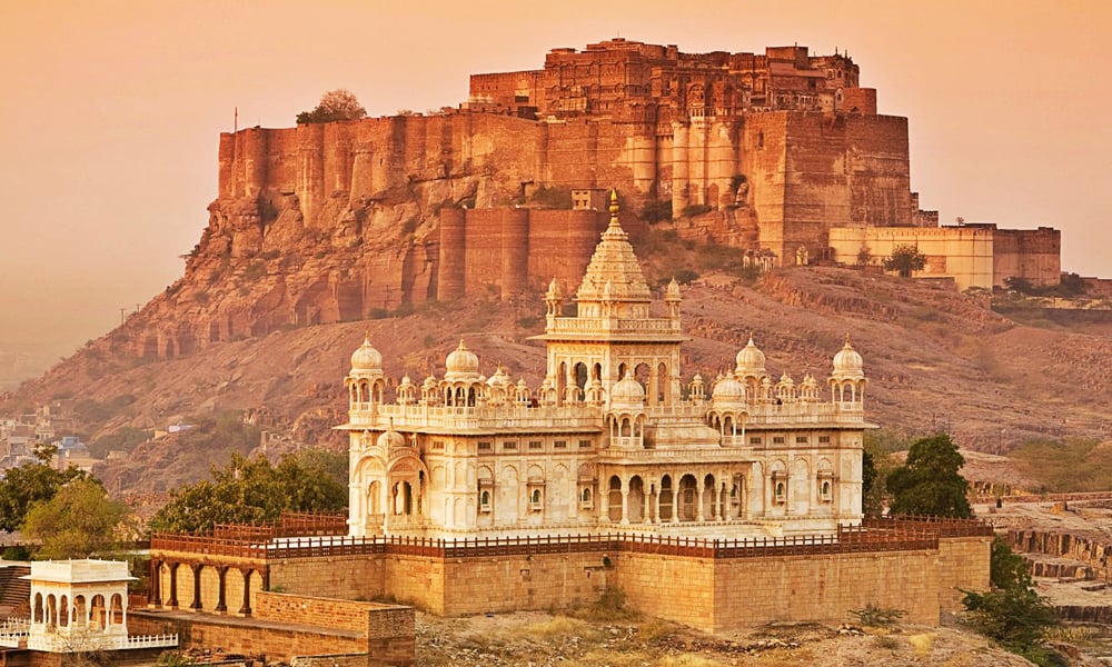تاج محل کے علاوہ بھارت کے دیگر تاریخی مقامات 