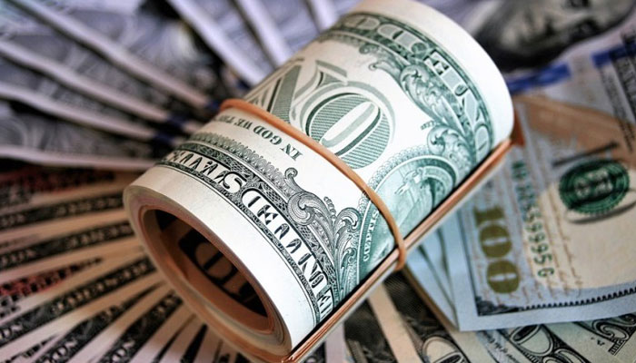 انٹربینک، اوپن مارکیٹ میں ڈالر کی قدر میں اضافہ