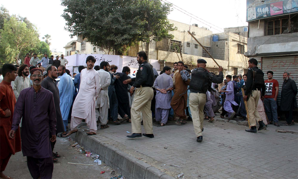 کراچی میں تجاوزات کے خلاف آپریشن آج بھی ہو گا