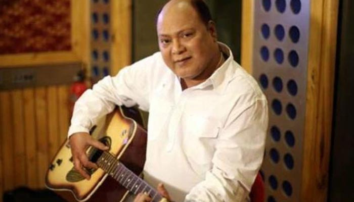 ’مائی نیم از لکھن‘ کے گلوکار محمد عزیز انتقال کرگئے