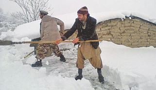 Rain In Ajk And Punjab Snowfall In Upper Areas