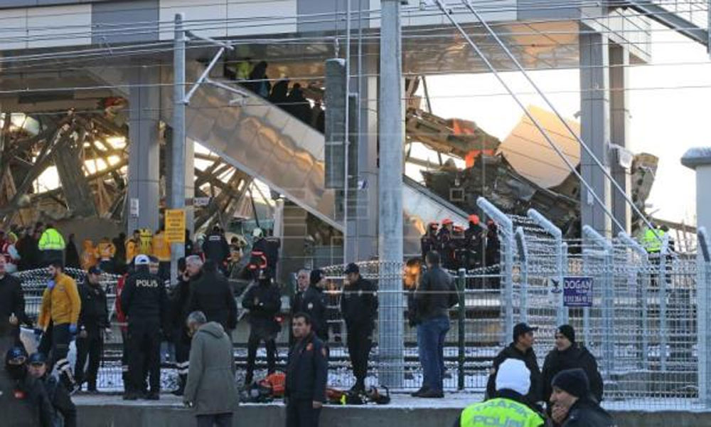 ترکی: ٹرین کو حادثہ، 4 افراد جاں بحق، 43 زخمی