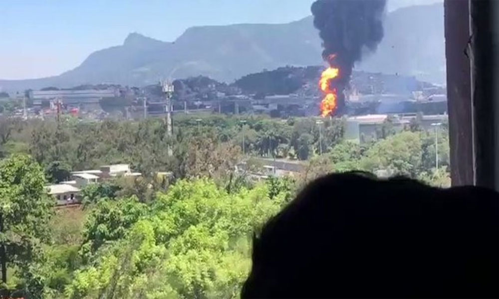برازیل: آئل ریفائنری میں دھماکے، آگ لگ گئی