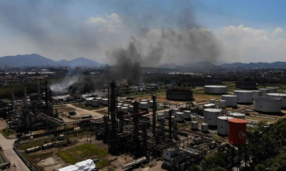 برازیل: آئل ریفائنری میں دھماکے، آگ لگ گئی