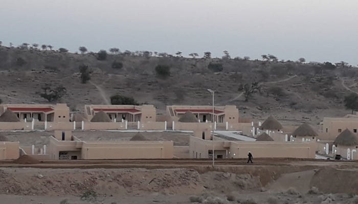 تھر میں کول فیلڈ متاثرین کی بحالی کا آغاز