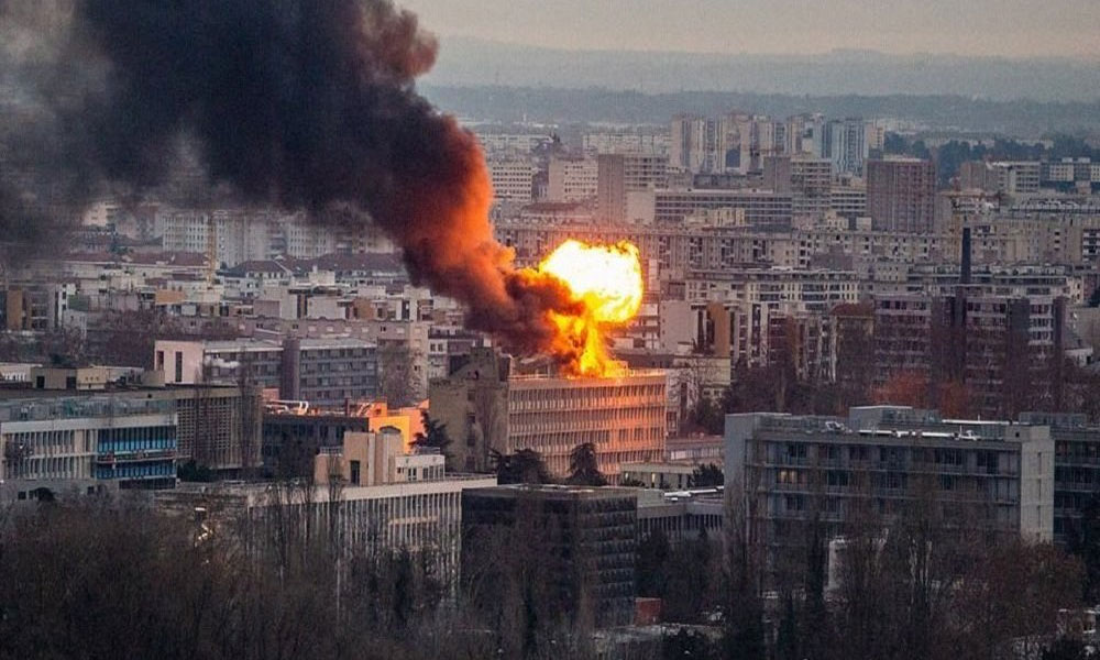 فرانس کی یونیورسٹی میں دھماکا، 3 افراد زخمی 