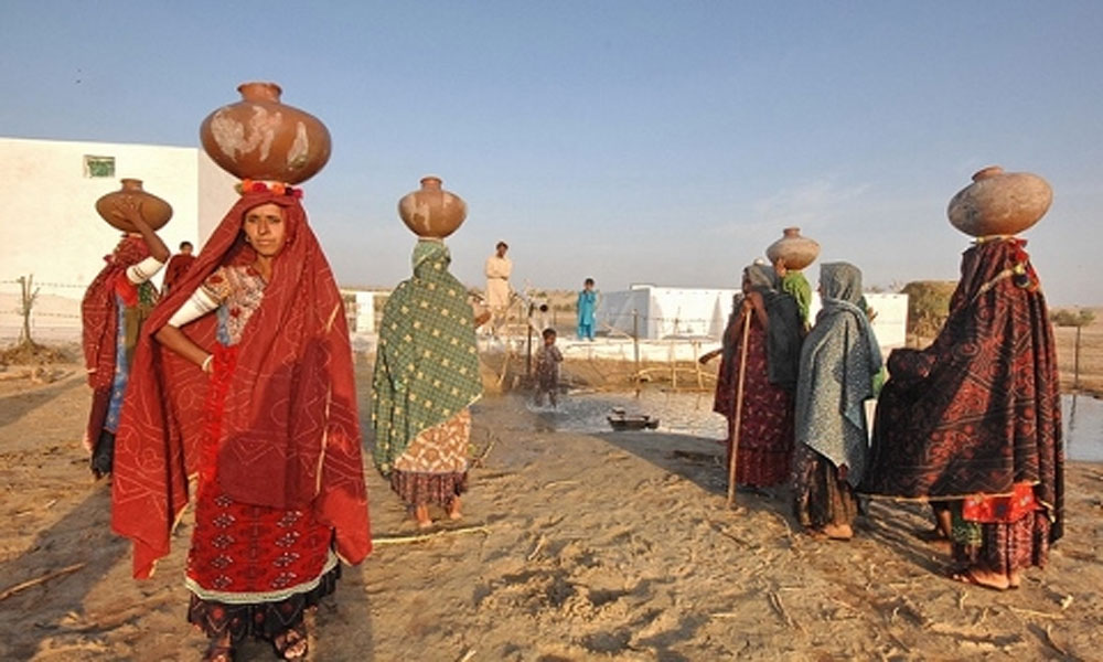 تھر میں سرد ہواؤں نے قحط متاثرین کی مشکلات بڑھا دیں